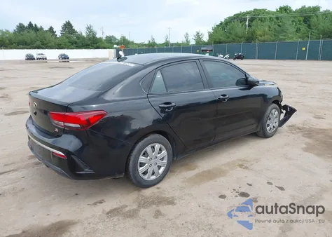 2021 Kia Rio S из США, поврежденный, VIN 3KPA24AD4ME388239